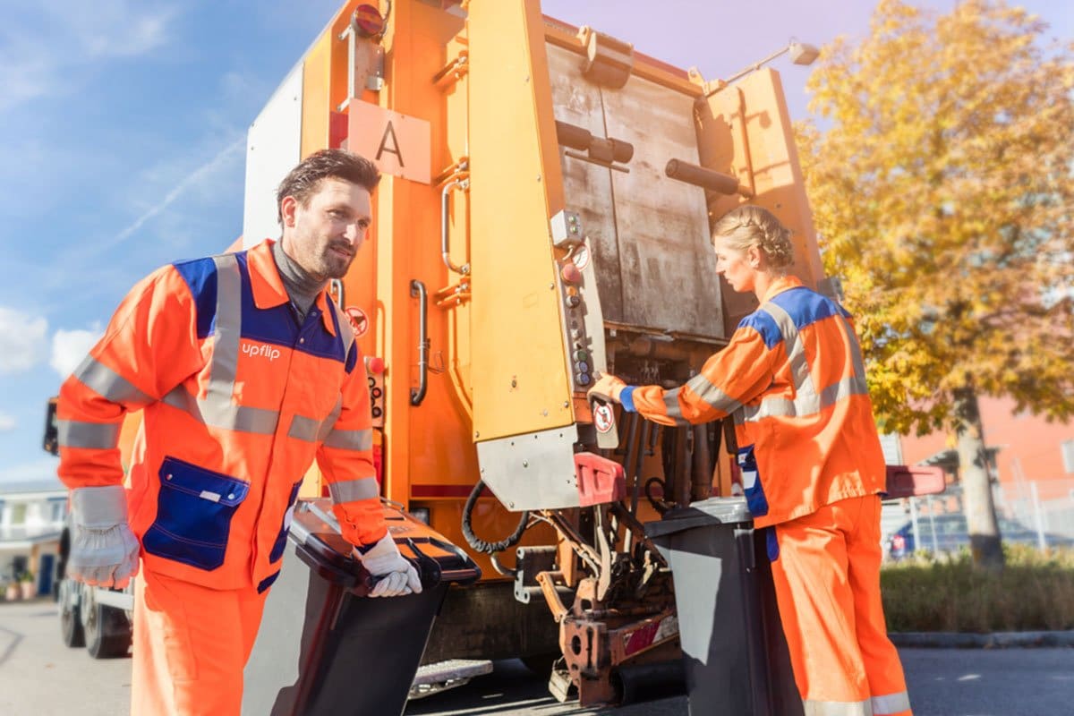 How Junk Removal Companies Can Assist with Estate Cleanouts