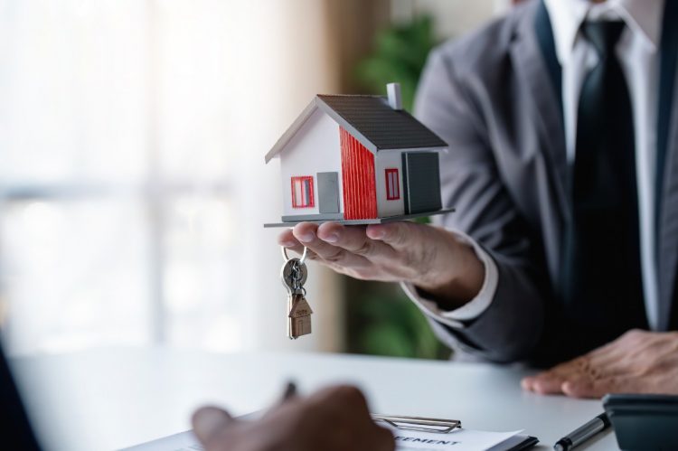 Real Estate Agency Services Every Seller Should Know